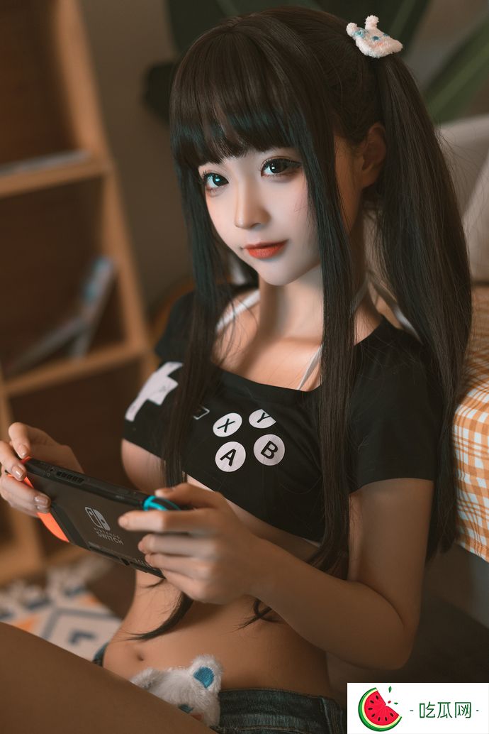 萌翻次元！蠢沫沫健身环、黄豆粉、创可贴，这是个什么样的女神？